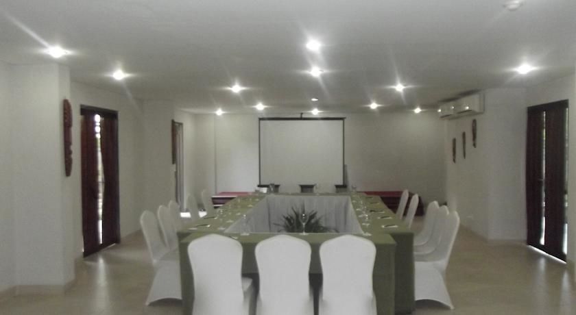לבואן באג'ו Luwansa Beach Resort מתקנים תמונה
