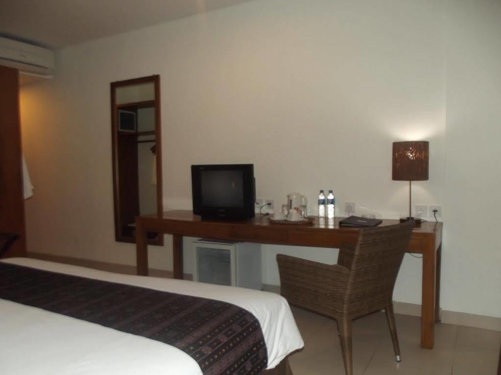לבואן באג'ו Luwansa Beach Resort מראה חיצוני תמונה